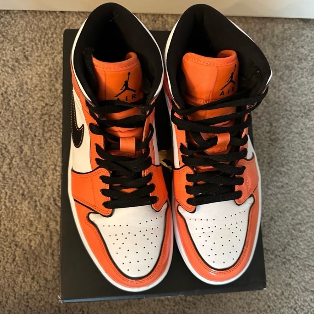 Size 7.5 Men’s - Jordan 1 Mid SE Turf Orange - box included